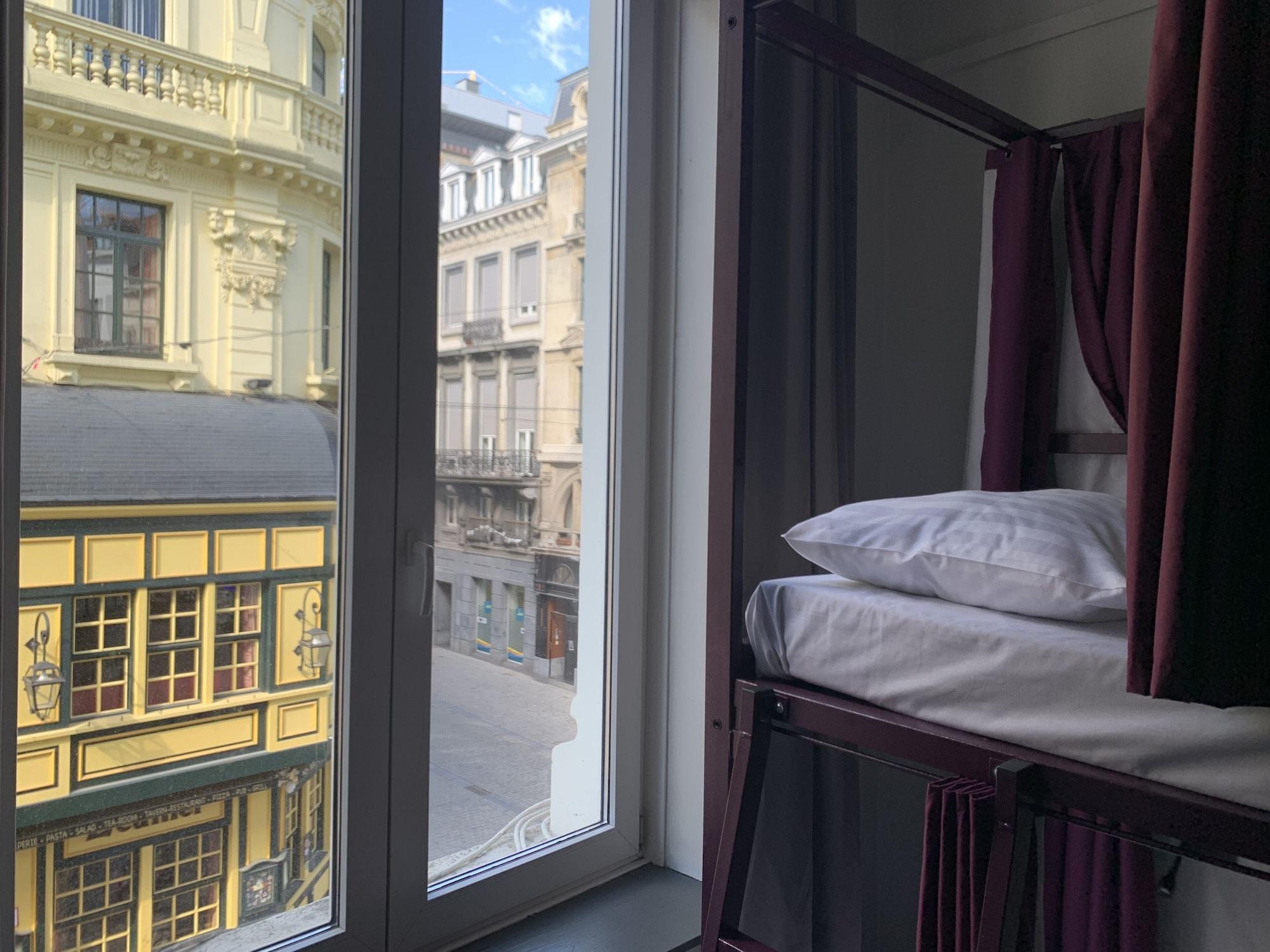 Safestay Brussels Grand Place Bagian luar foto